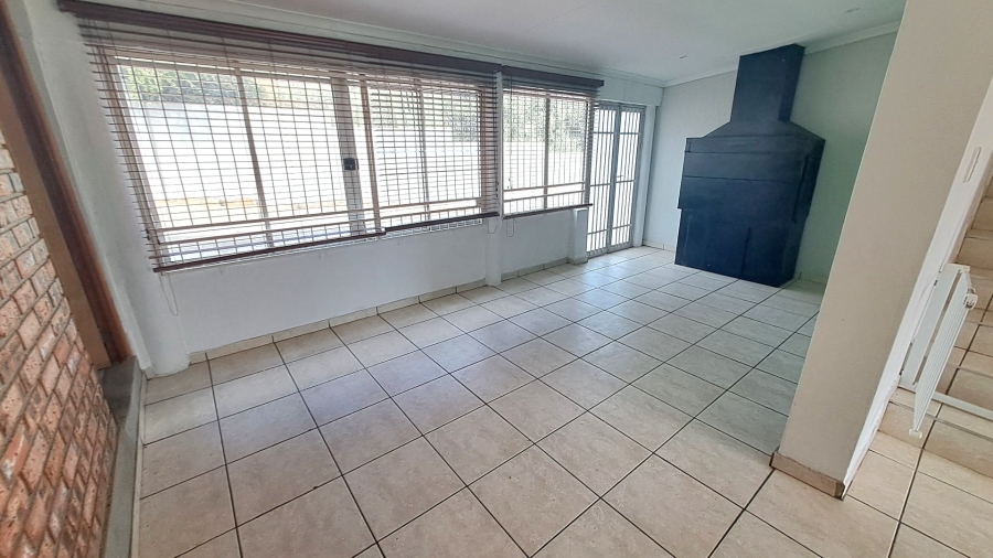 3 Bedroom Property for Sale in Baysvalley Free State